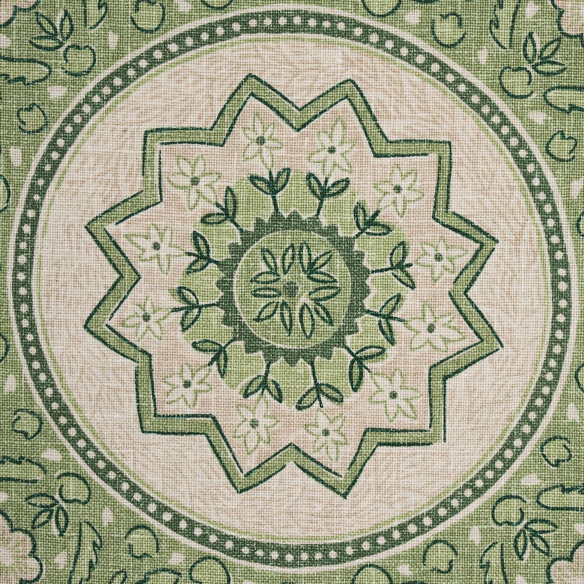 MONTECITO MEDALLION | LEAF GREEN