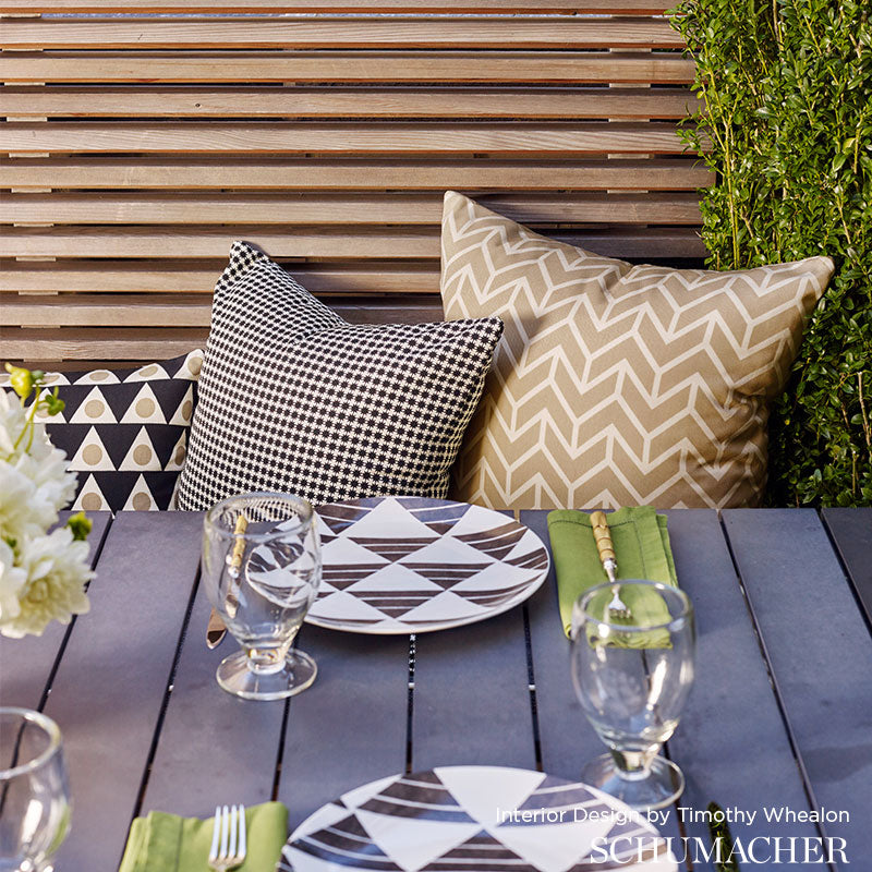 CHEVRON INDOOR/OUTDOOR | Navy