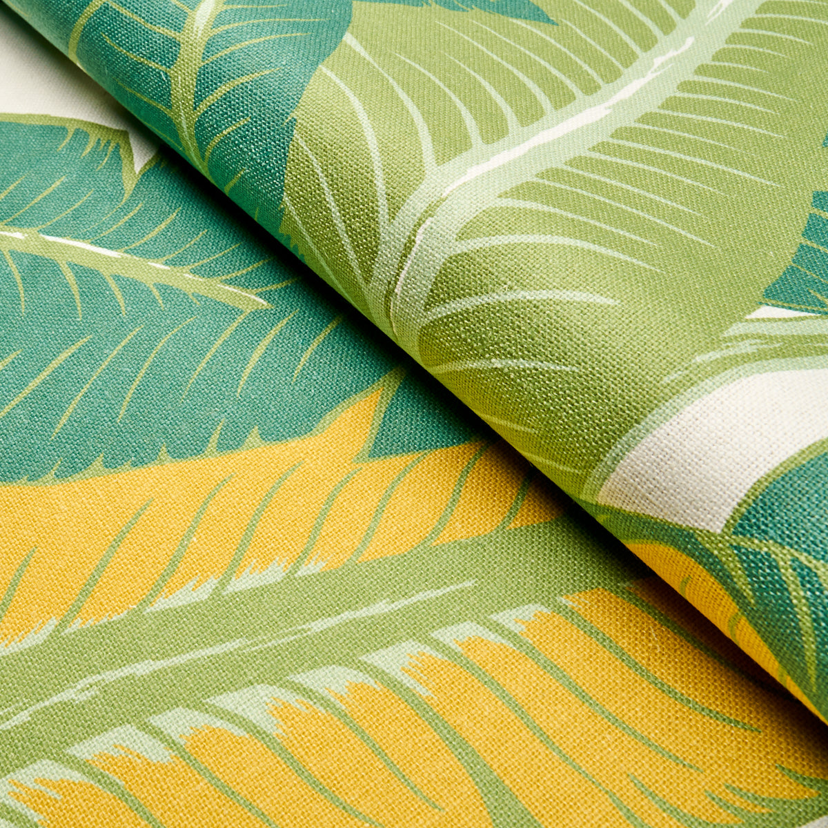 TROPICAL ISLE | GREEN ON IVORY