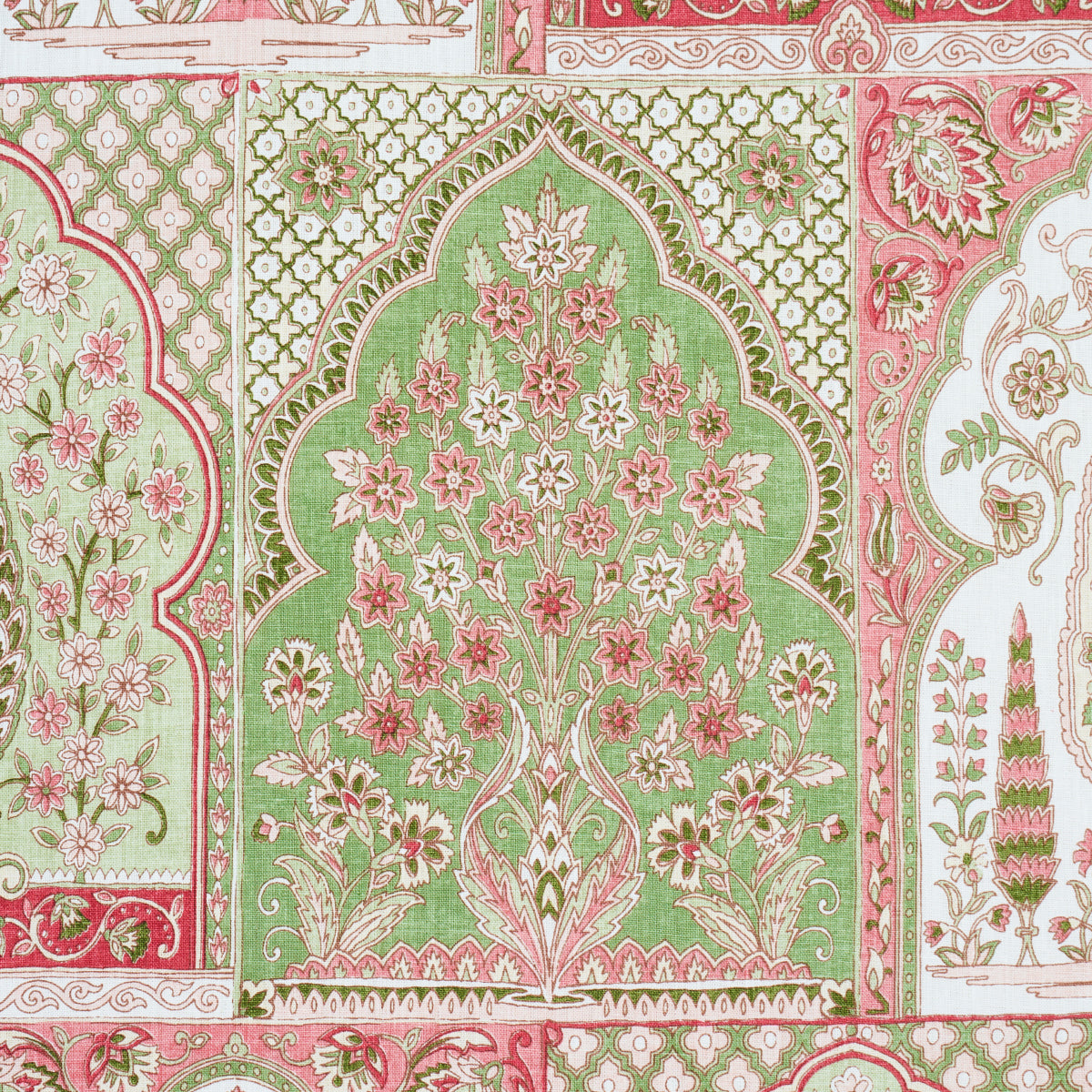 BARRA PALACE | Pink & Green