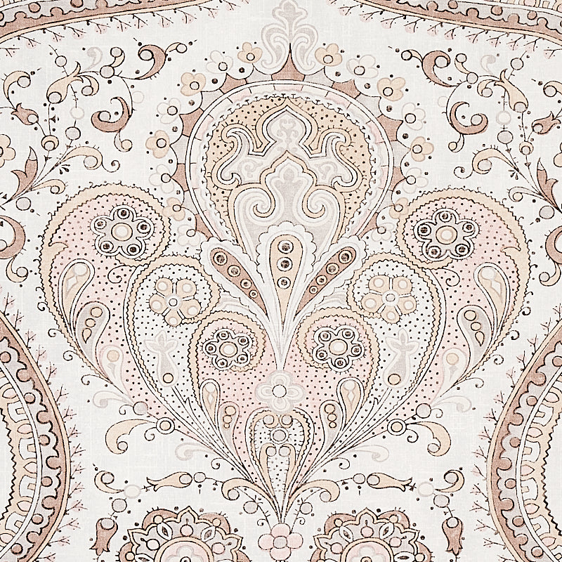 PAISLEY COURT | Sand