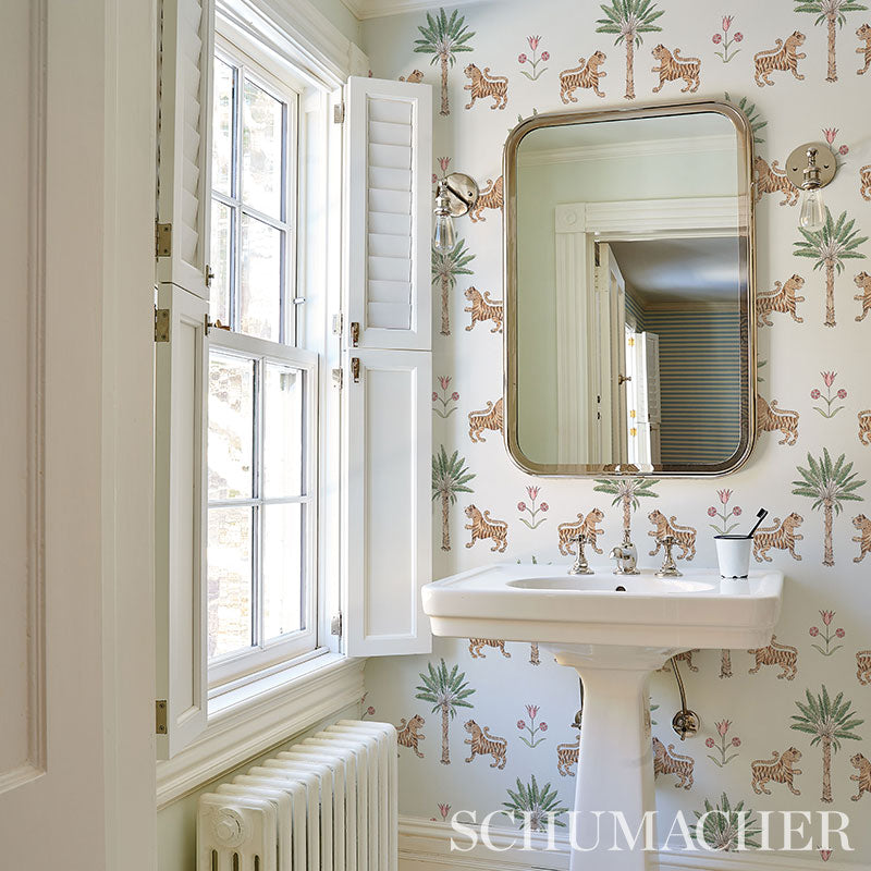 TIGER PALM | Crimson