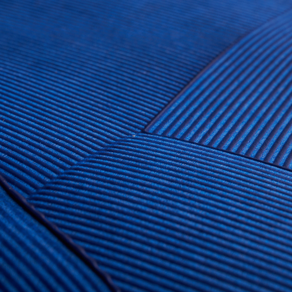 HAND COMBED PLASTER | Yves Blue