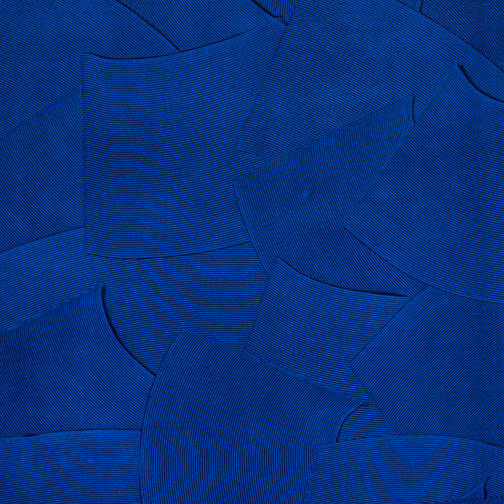 HAND COMBED PLASTER | Yves Blue