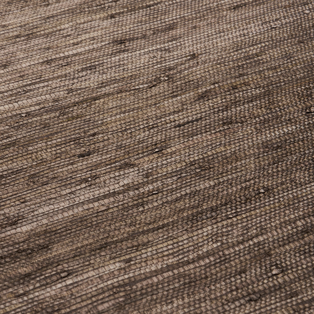 HAN ARROWROOT | Brown