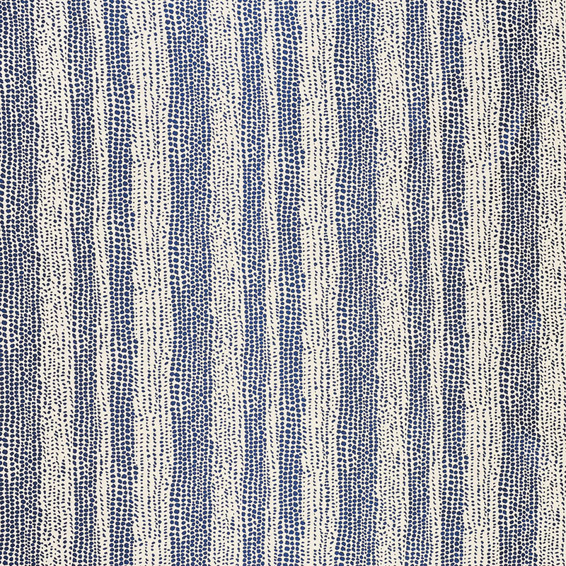 GLAMOURPUSS | Midnight