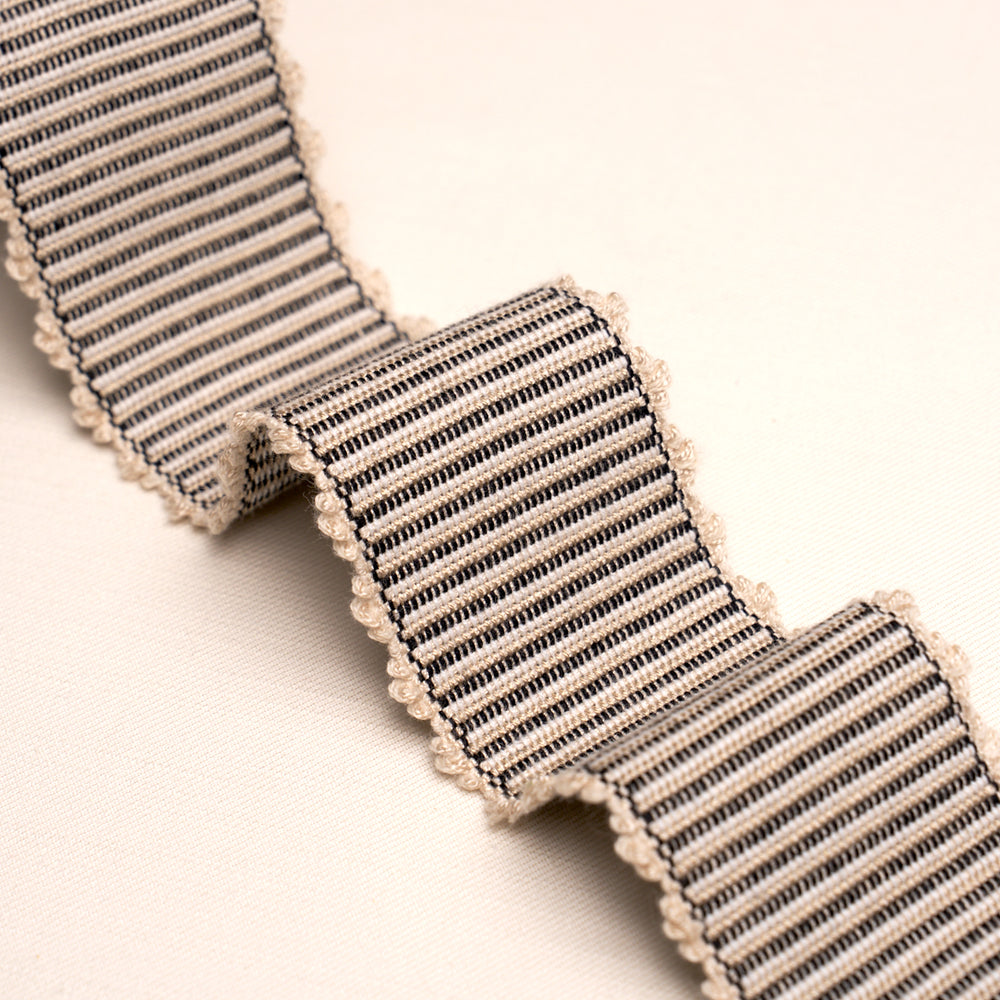 OBI TAPE | Liquorice