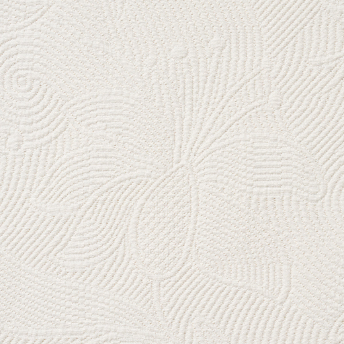 QUILTED SCROLL MATELASSÉ | Ivory