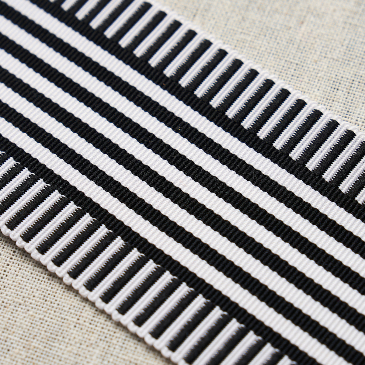 KEKET STRIPE TAPE | BLACK