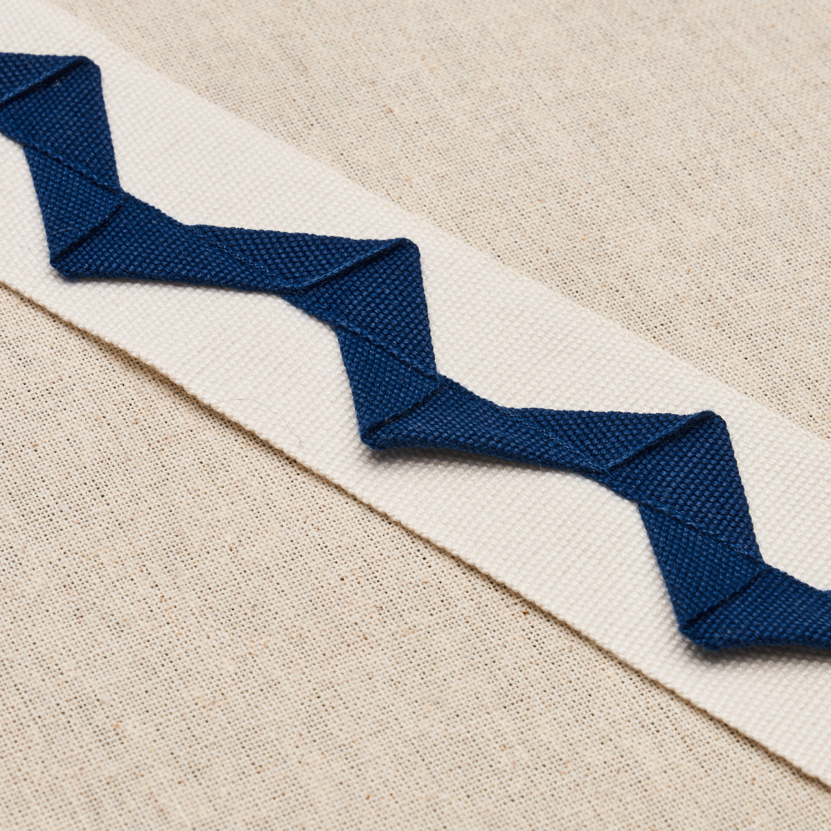 LAZARE APPLIQUÉ TAPE | NAVY ON IVORY