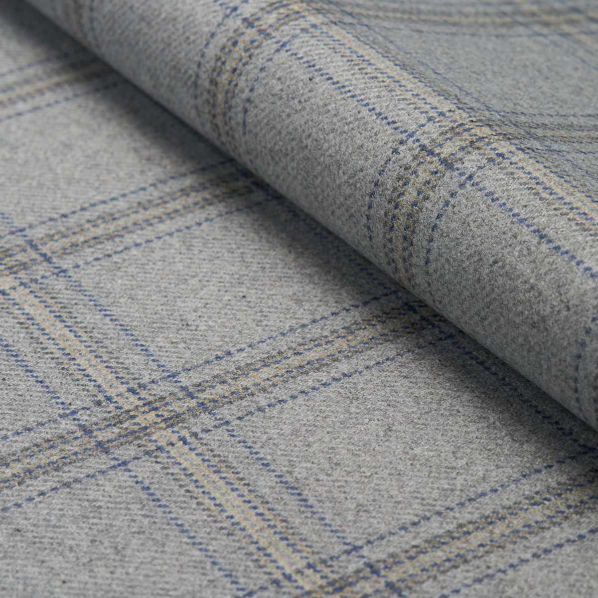 BLACKBURN MERINO PLAID | GREY