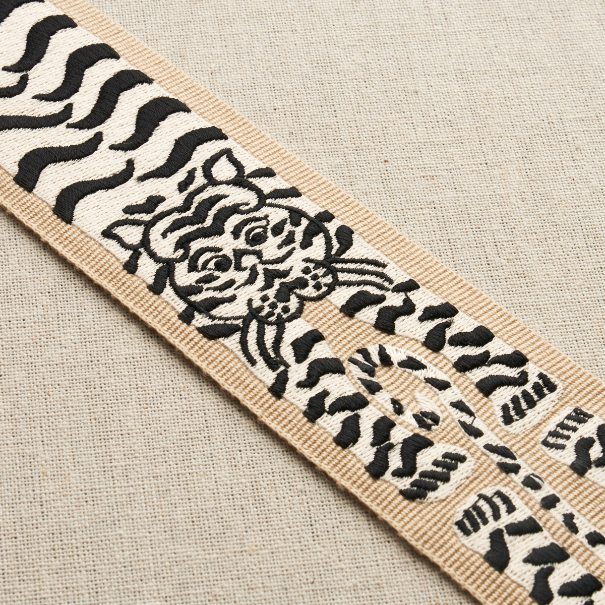 LE TIGRE EMBROIDERED TRIM | NEUTRAL