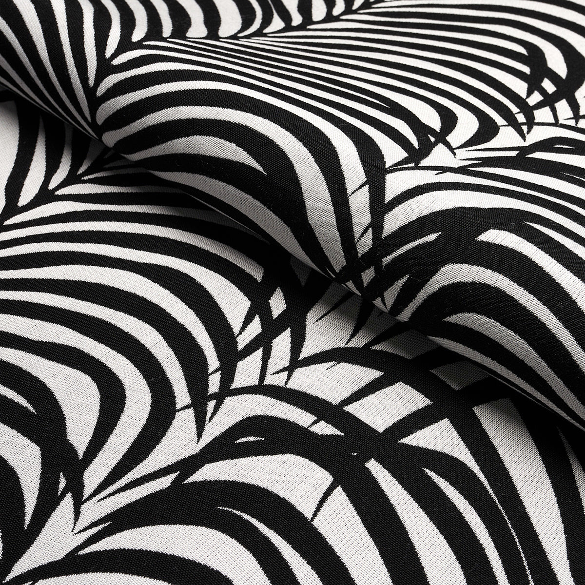 ZEBRA PALM INDOOR/OUTDOOR | Black