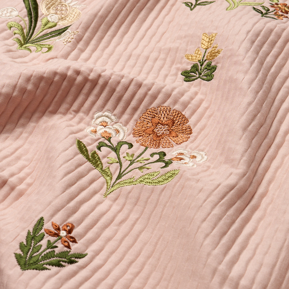 ELMSLIE EMBROIDERY | Petal