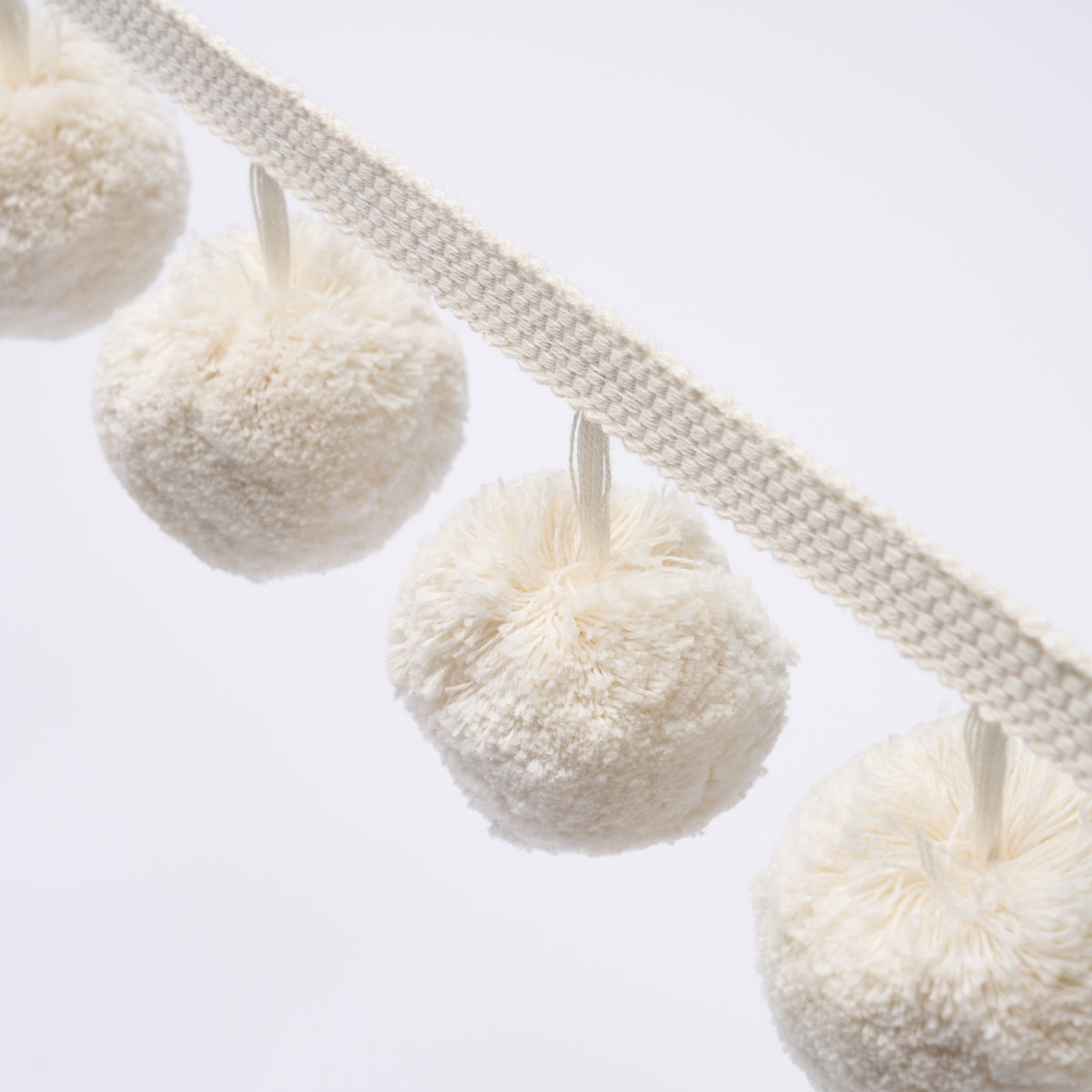 POM POM TRIM | IVORY