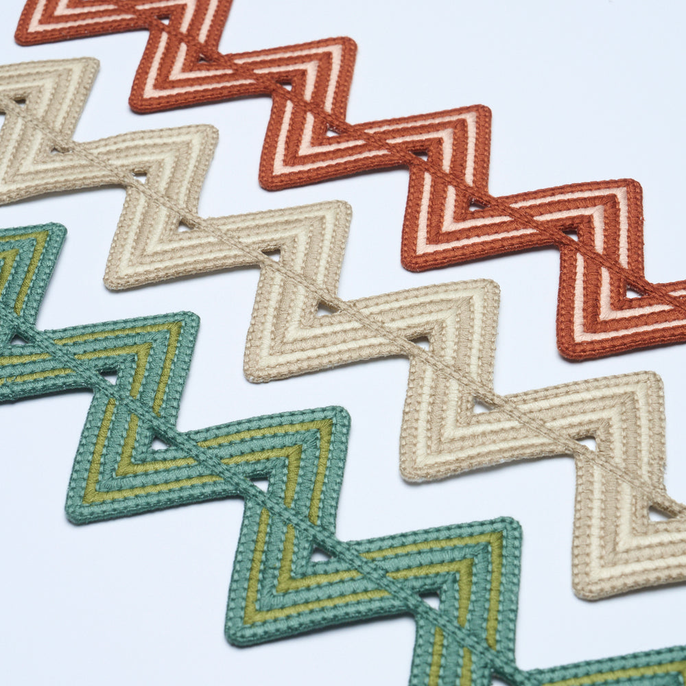 MESMERIC TRIM | Sand