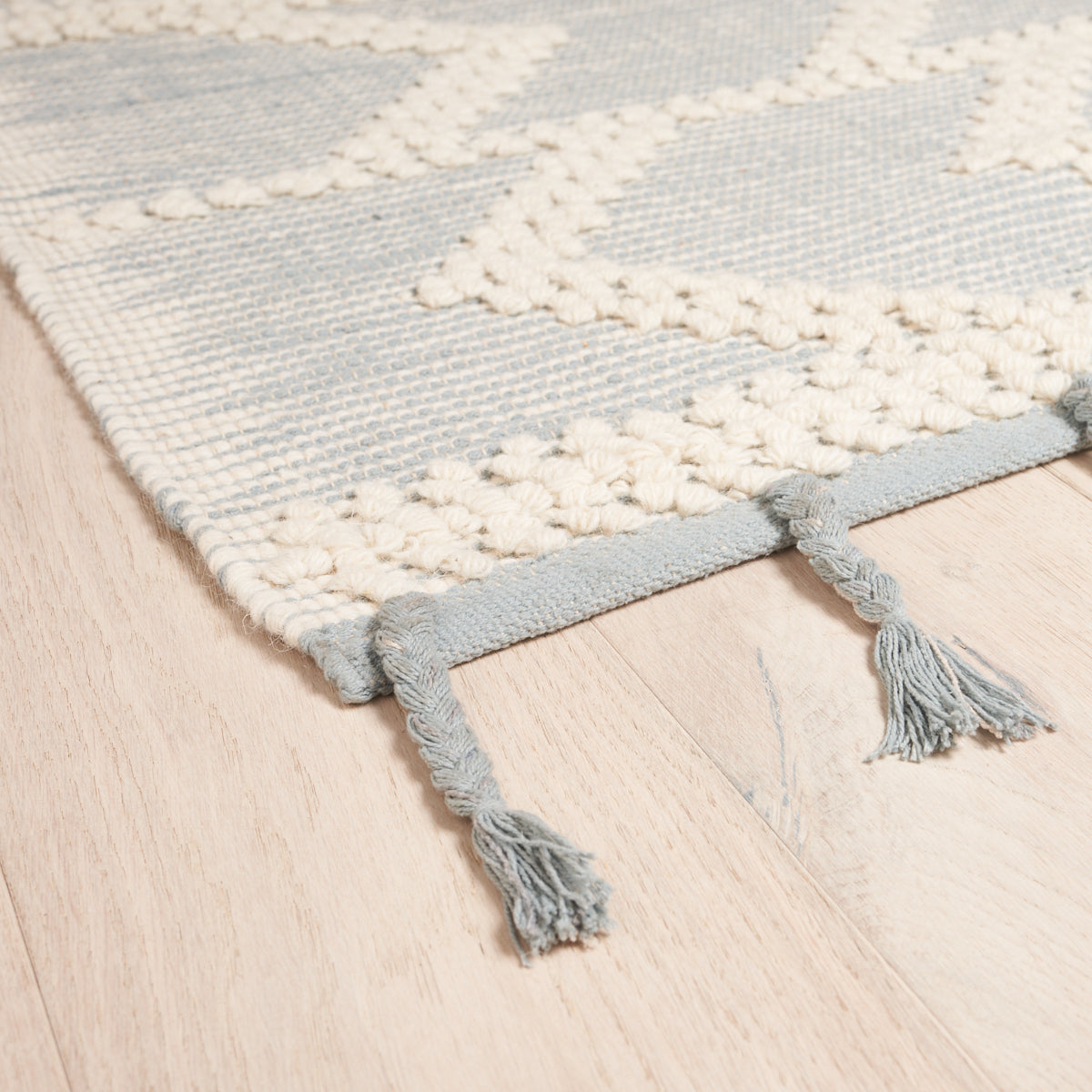 Malta French Knot Rug | Sky