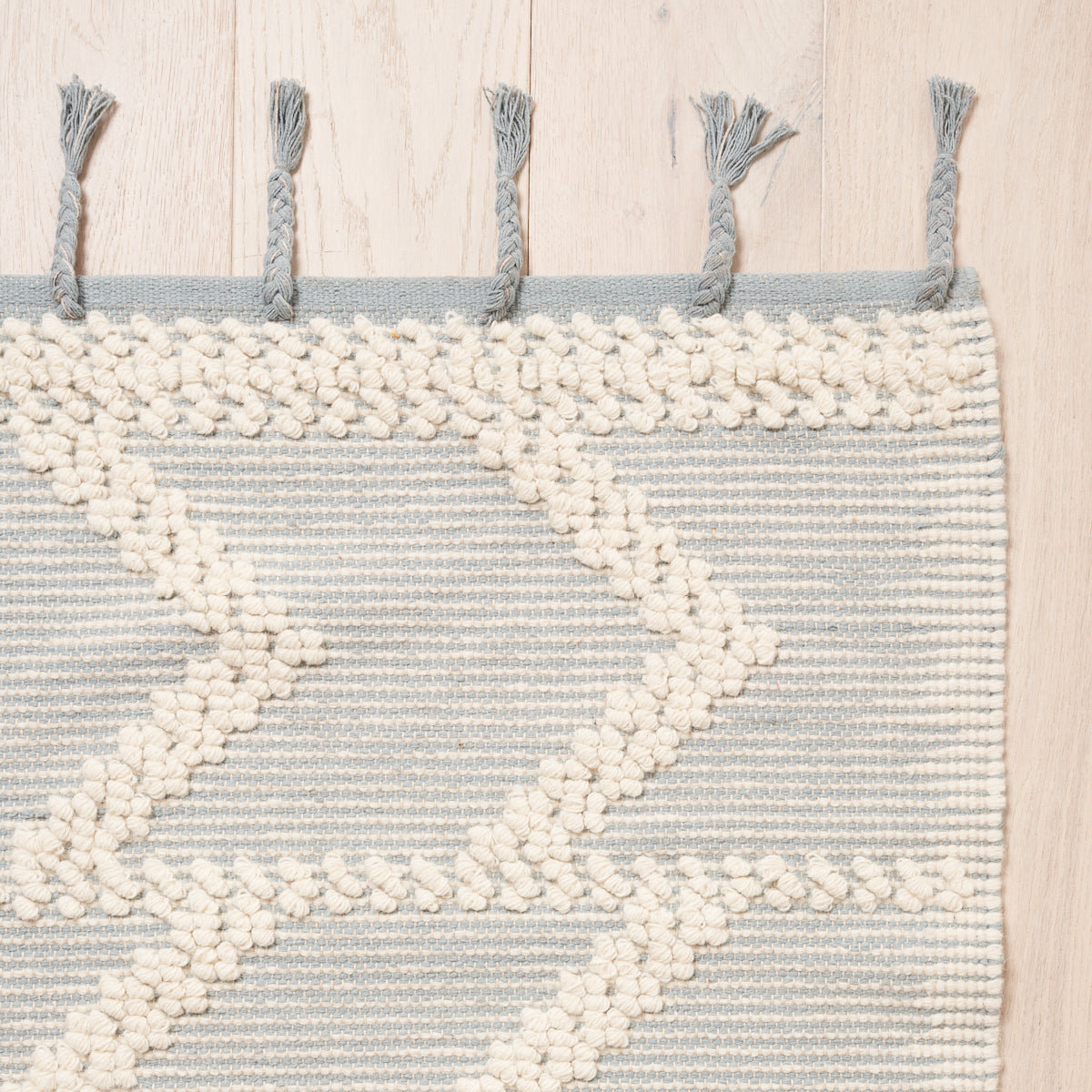 Malta French Knot Rug | Sky