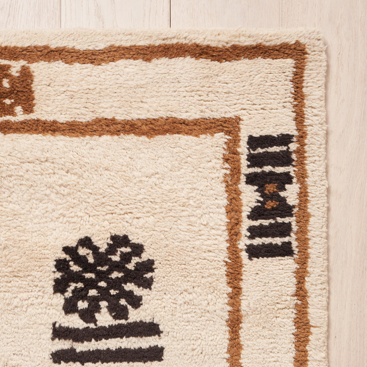 Samsun Moroccan Wool Rug | Carbon