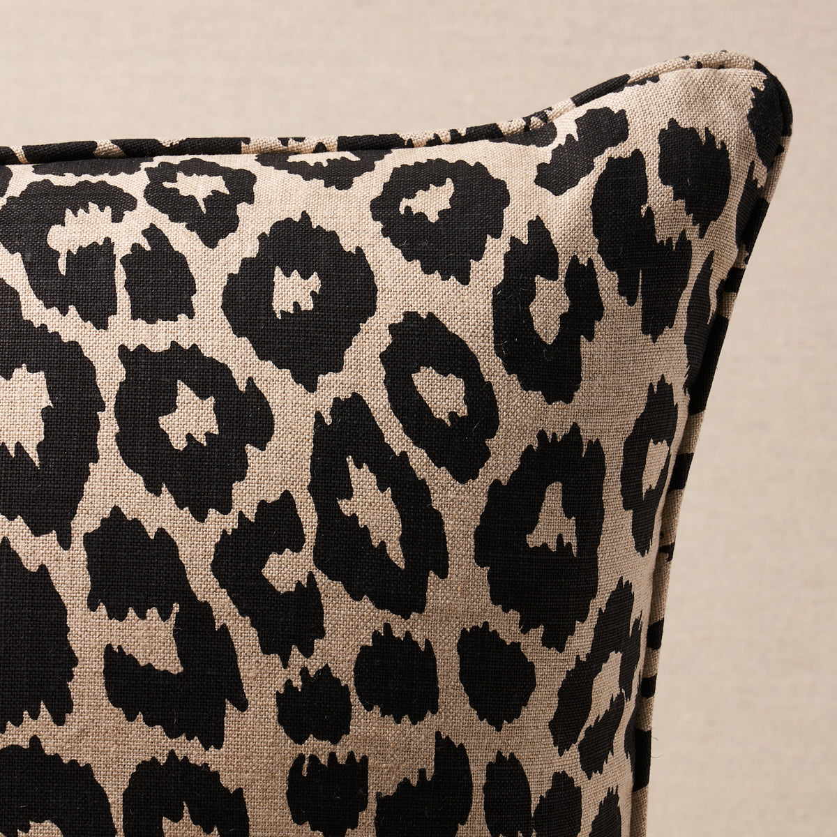 Iconic Leopard Pillow | Ebony/Natural