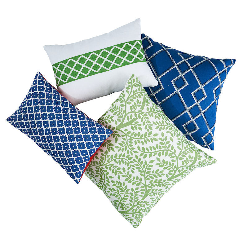 Temple Garden II Pillow | Green