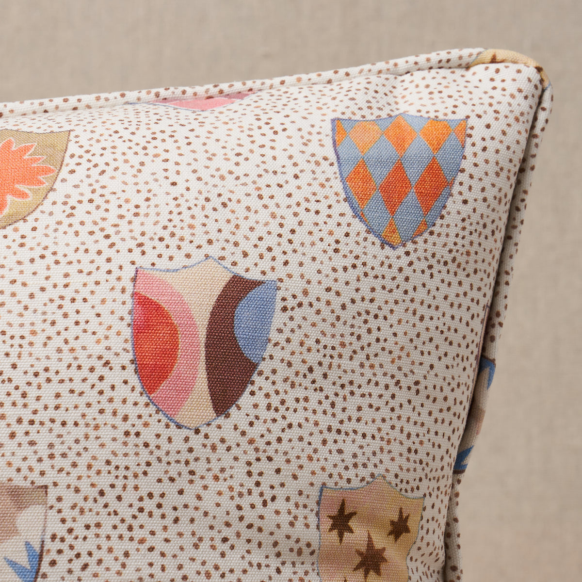 Heraldic Pillow | SPREZZATURA