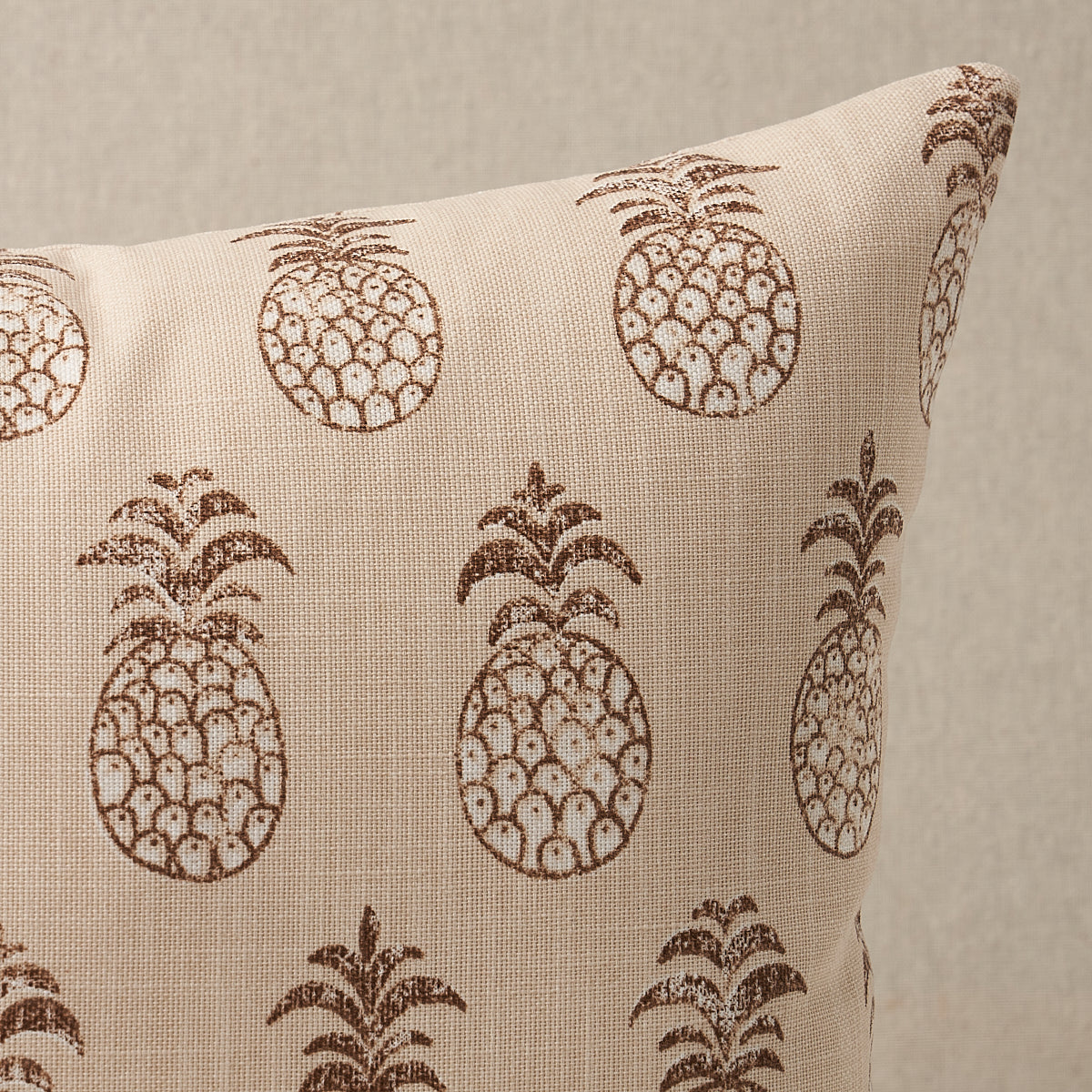 Piña Cove I/O Pillow | Coconut