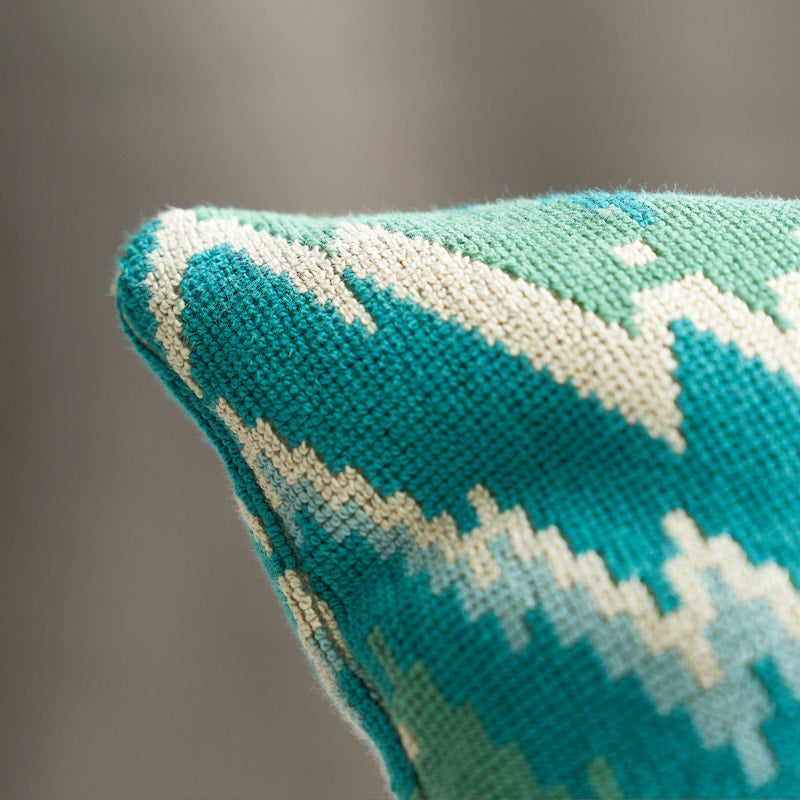 Tauride Epingle Pillow | Peacock