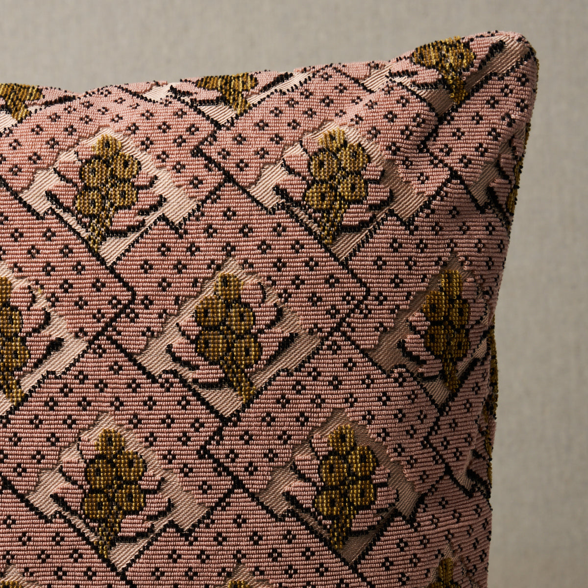 Blair Silk Épinglé Pillow | Wythe Rose