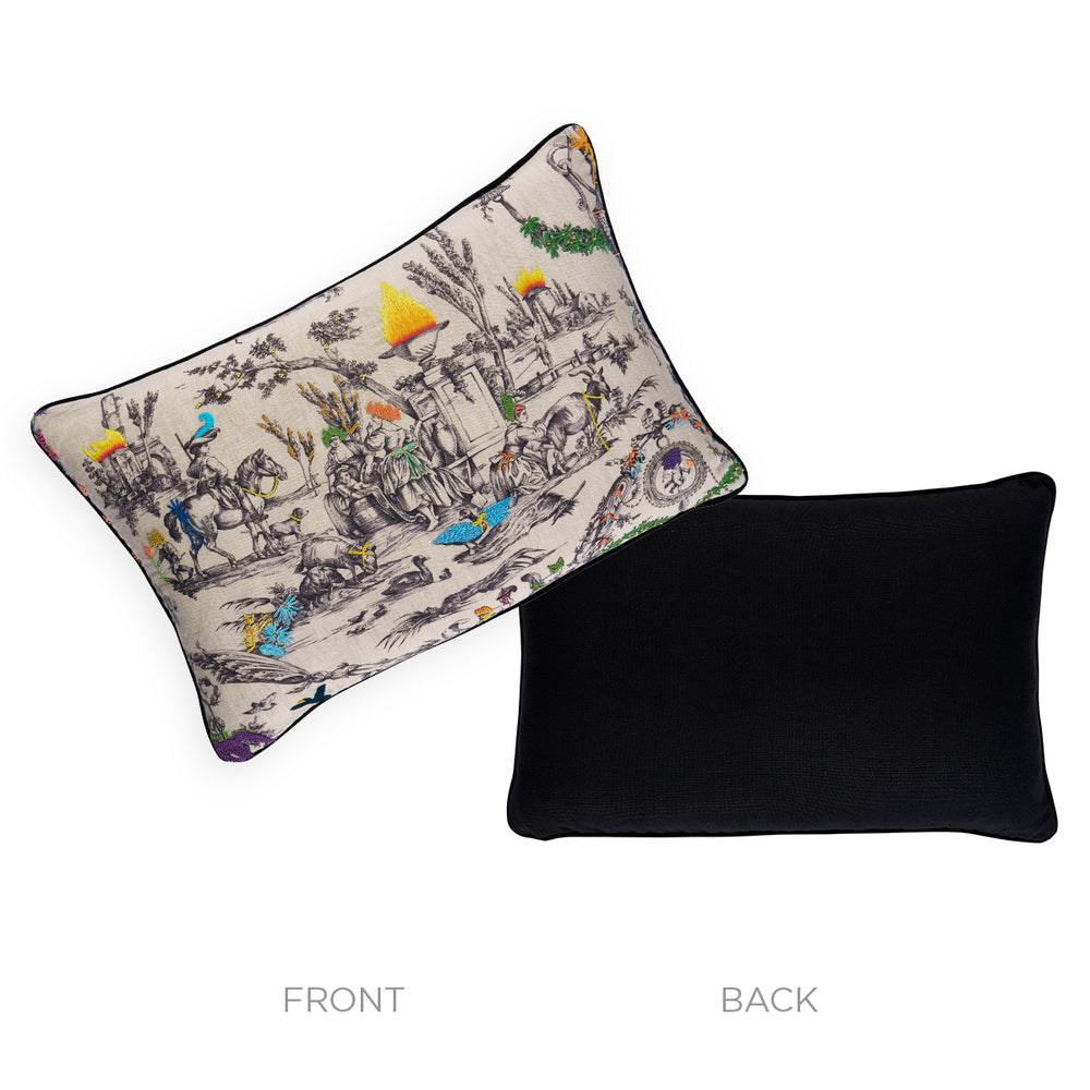 La Liberté Americaine Pillow | Multiverse